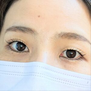 仙台の自宅サロンでまつげパーマ・マツエクを行っています。駐車場無料。まつげパーマの仕上がりやおすすめデザインを掲載しています。県道仙台大衡線北山トンネルに近いため仙台市中心部や泉区、富谷町方面からお車でのアクセスも便利です
